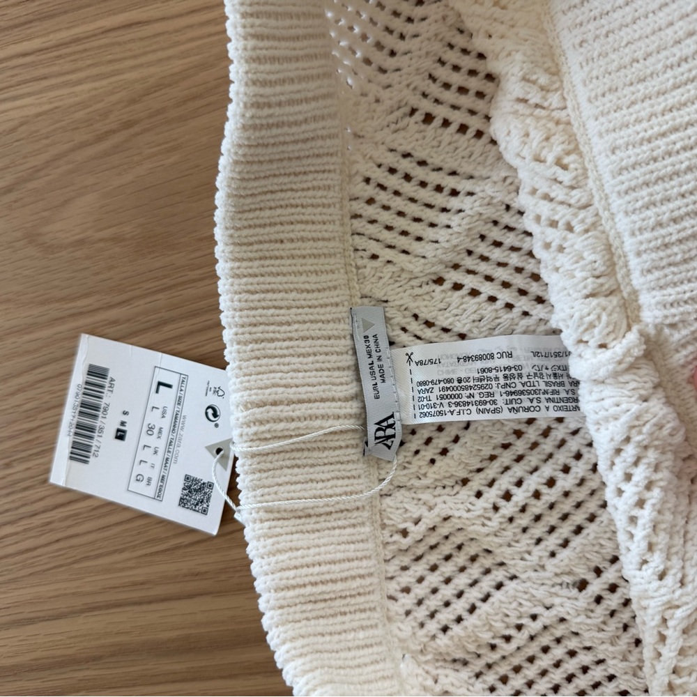 Zara Cream Knit Shorts - Picture 3 of 4